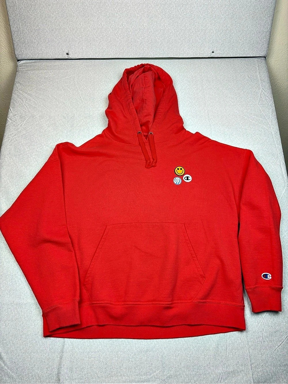 Champion Smiley Love Patch Pullover Hoodie Red 2XL